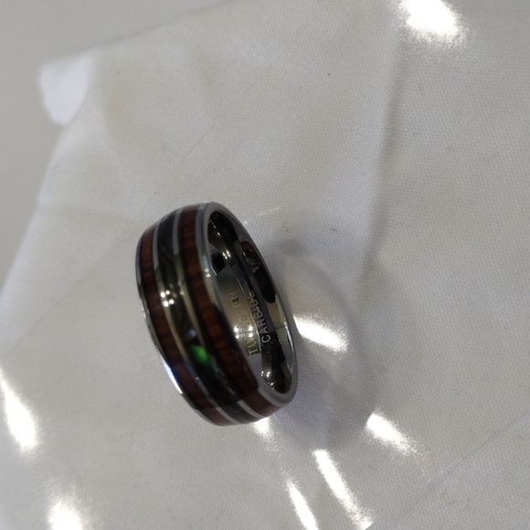 Tungsten Carbide Hawaiian Koa Wood and Abalone Shell Wedding Band Ring Size 9.5 - Picture 7 of 11